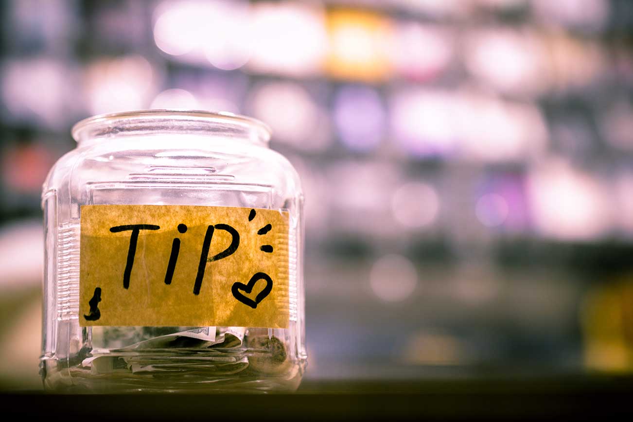 Complete Guide to Tipping: When & How Much
